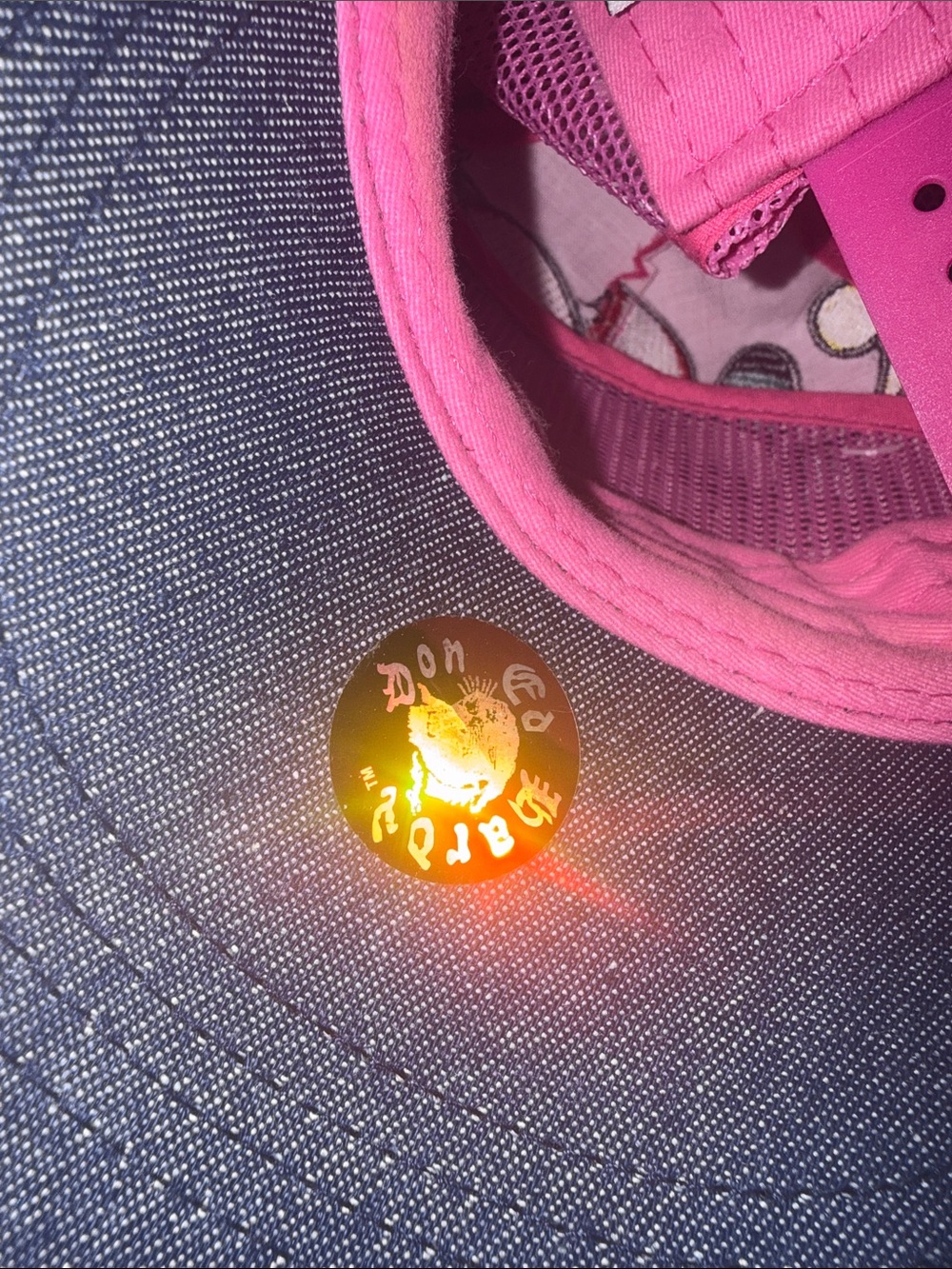 Ed Hardy Pink Trucker Hat with Embroidered Skull & Heart - Picture 3 of 5